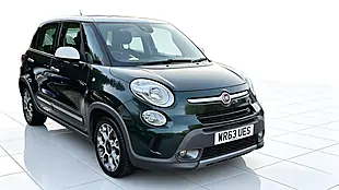 Used 2013 Fiat 500L Trekking Green - Interior and Exterior details 5