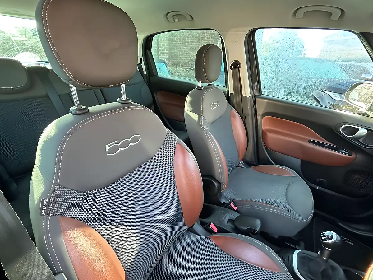 Used 2013 Fiat 500L Trekking Grey and White - Interior and Exterior details 6