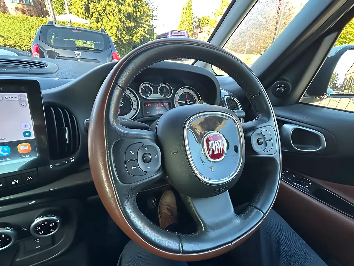 Used 2013 Fiat 500L Trekking Grey and White - Interior and Exterior details 7