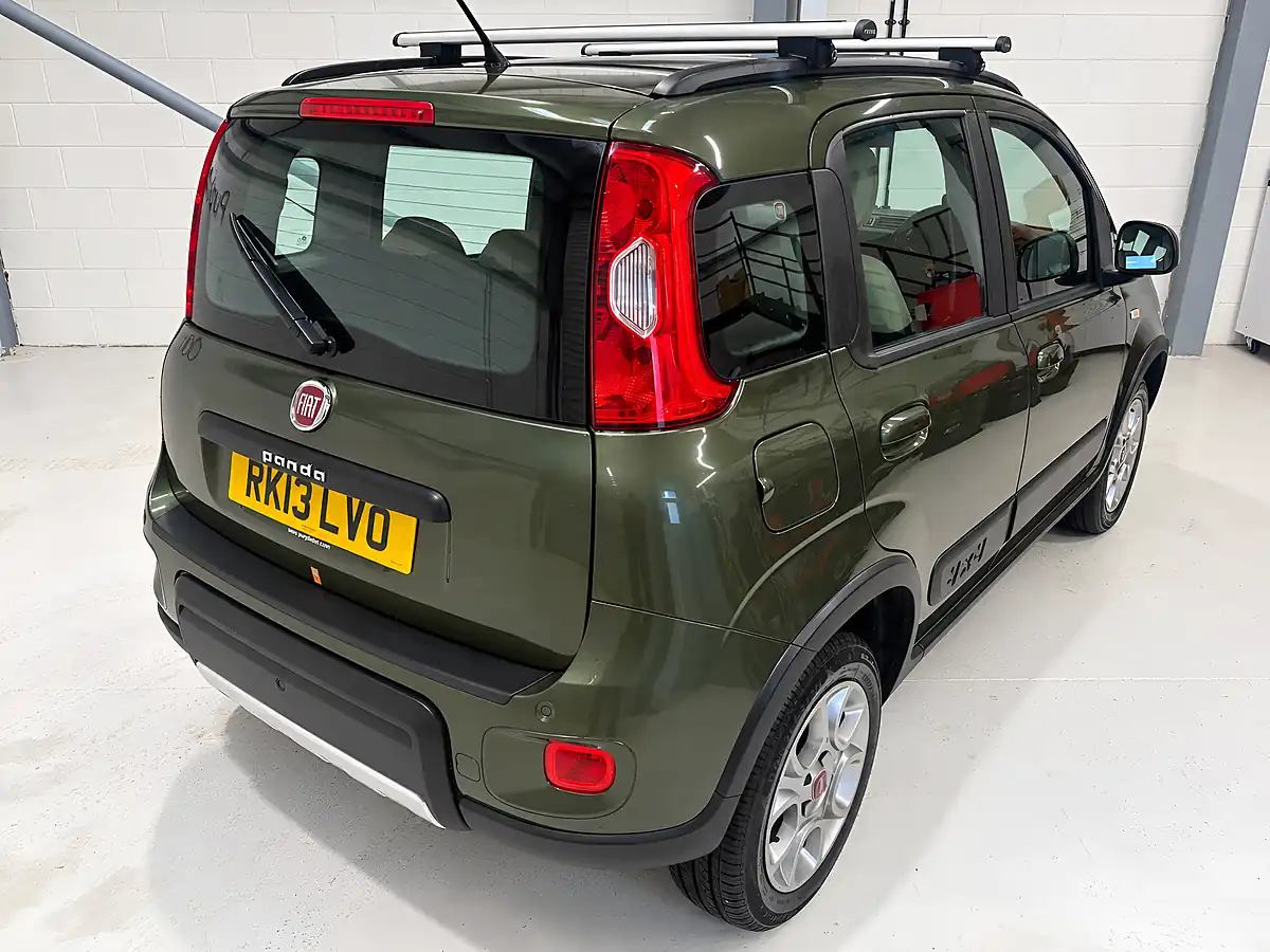 Used 2013 Fiat Panda 4X4 Green - Interior and Exterior details 6