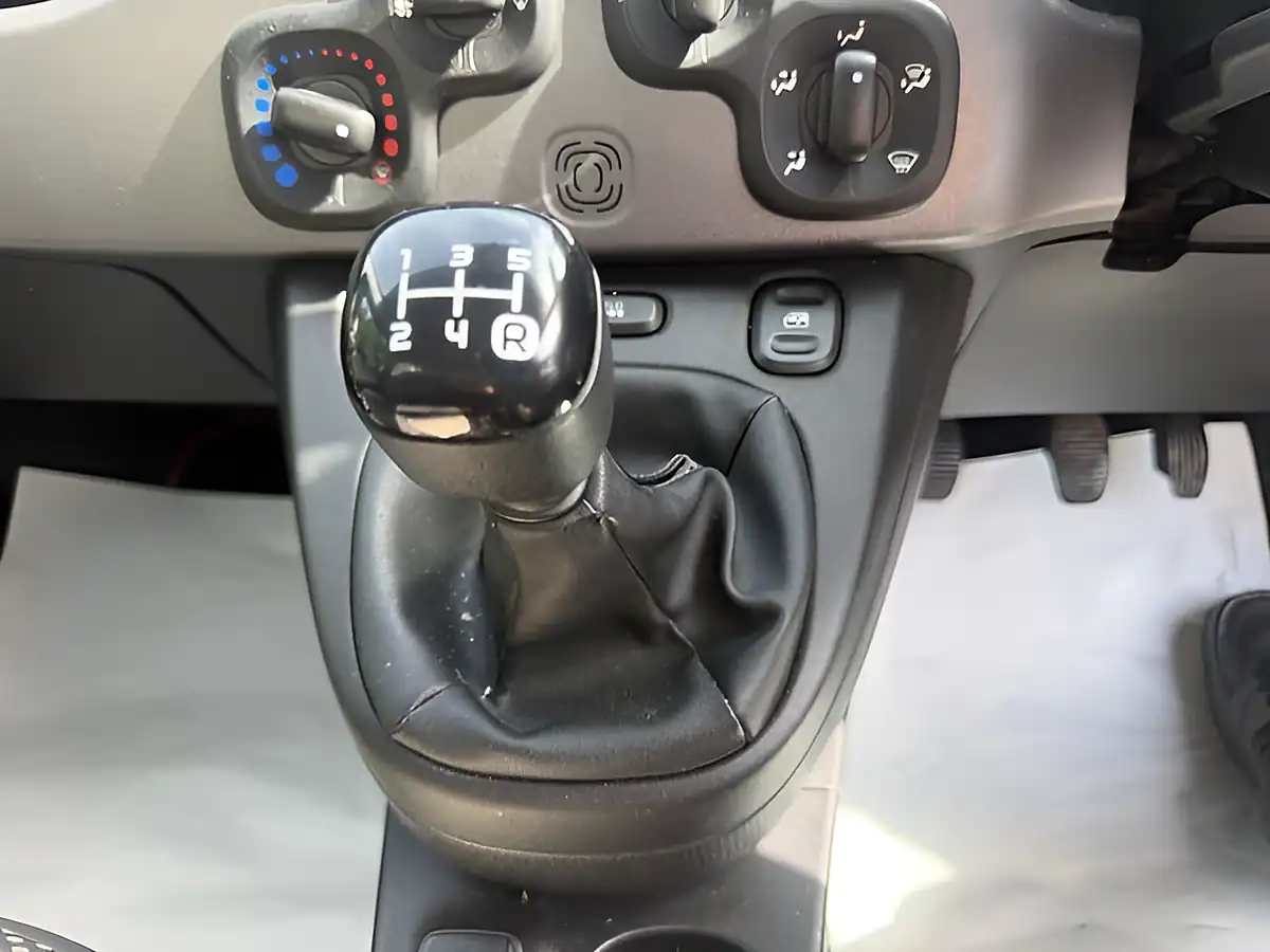 Used 2013 Fiat Panda 4X4 Silver - Interior and Exterior details 19