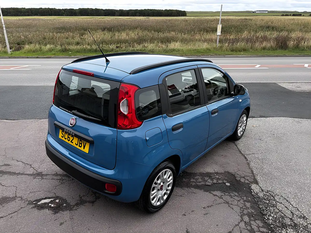 Used 2013 Fiat Panda Easy Blue - Interior and Exterior details 7