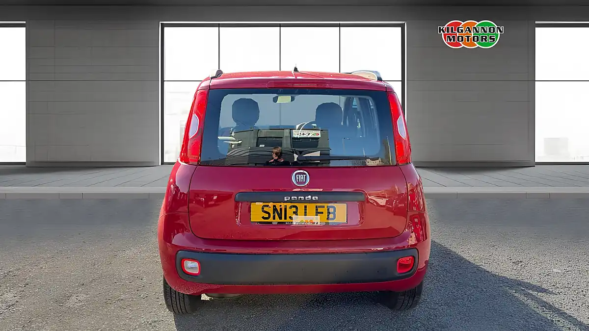 Used 2013 Fiat Panda Easy Red - Interior and Exterior details 5