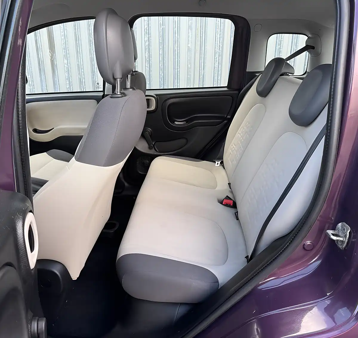 Used 2013 Fiat Panda Lounge Purple - Interior and Exterior details 11