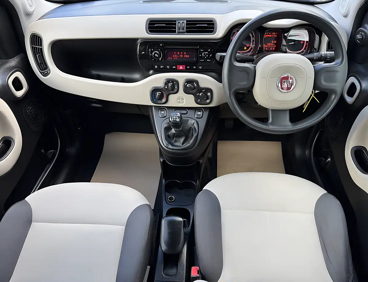 Used 2013 Fiat Panda Lounge Purple - Interior and Exterior details 13