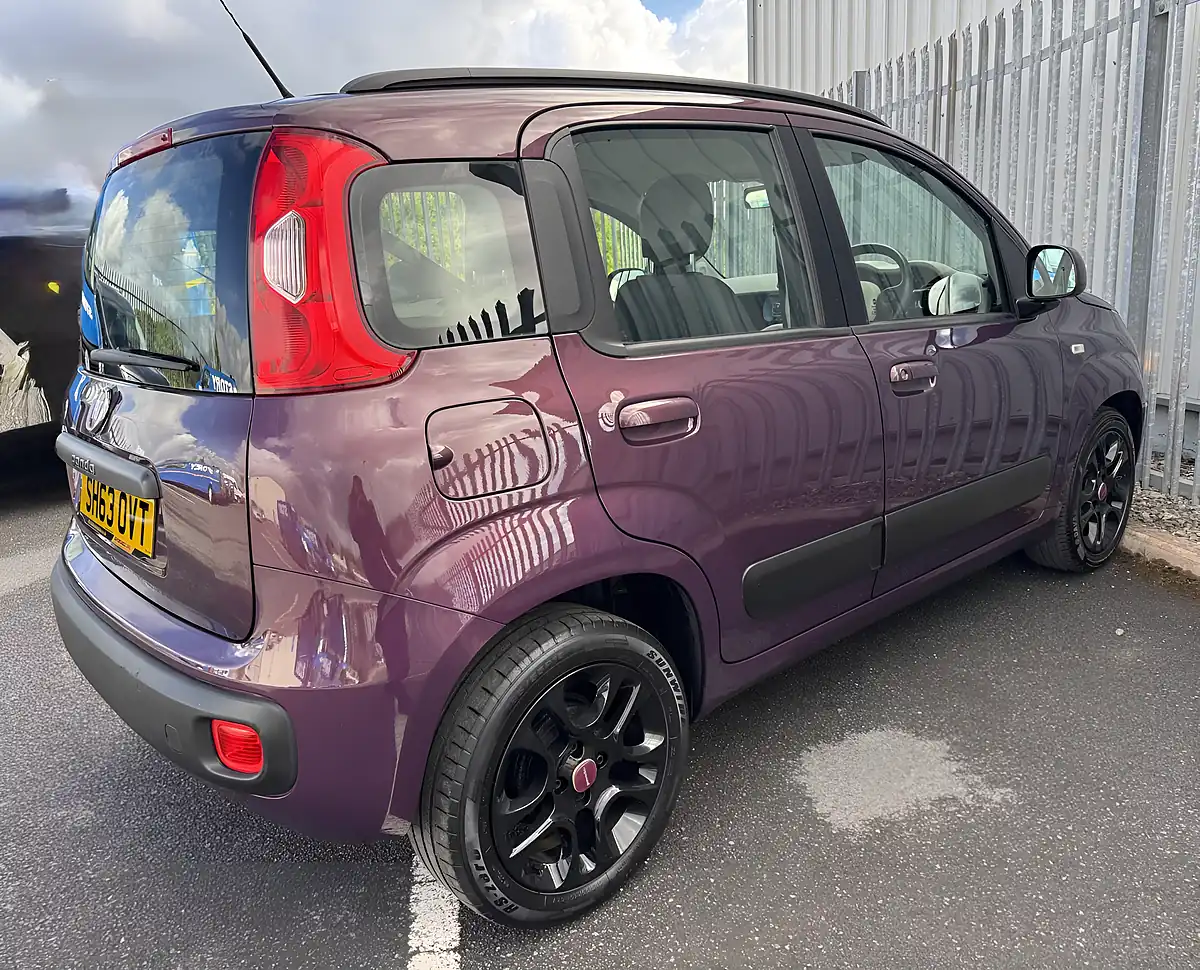 Used 2013 Fiat Panda Lounge Purple - Interior and Exterior details 5