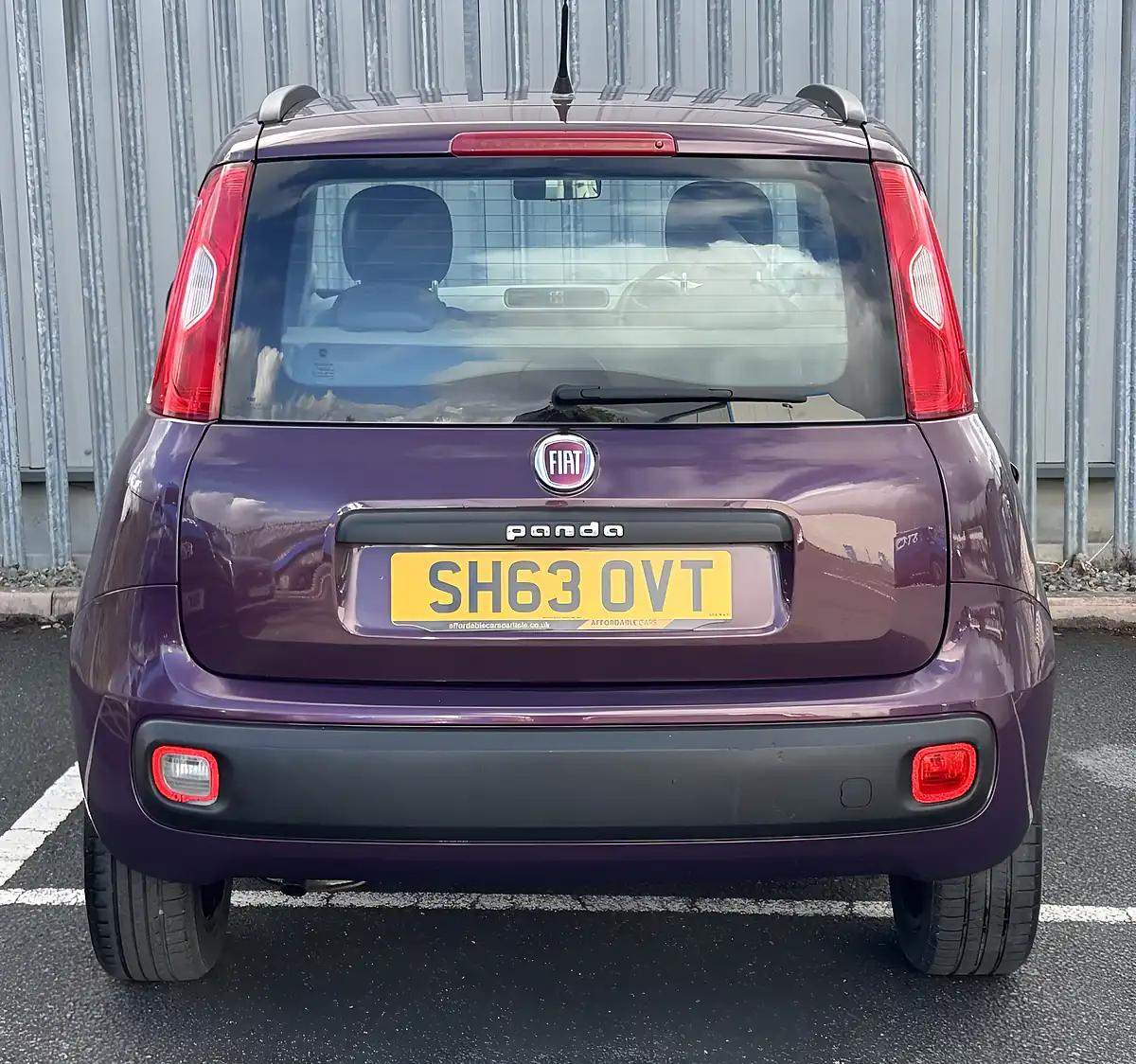 Used 2013 Fiat Panda Lounge Purple - Interior and Exterior details 6