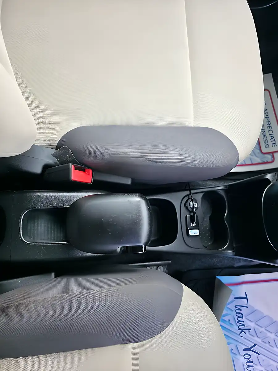 Used 2013 Fiat Panda Lounge Purple - Interior and Exterior details 17