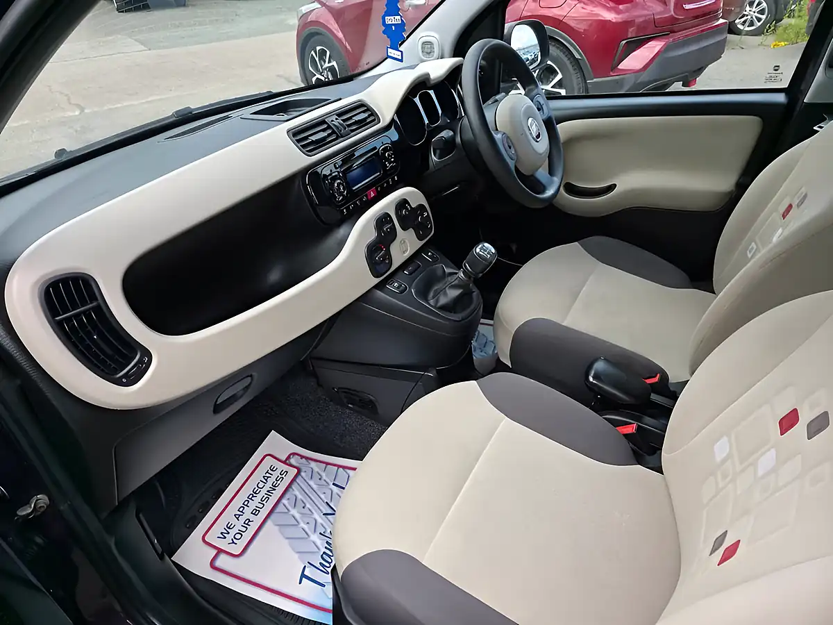 Used 2013 Fiat Panda Lounge Purple - Interior and Exterior details 6