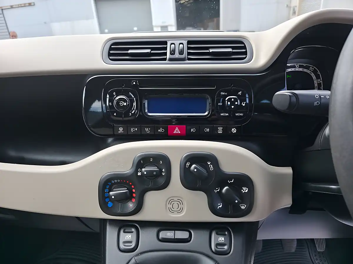 Used 2013 Fiat Panda Lounge Purple - Interior and Exterior details 7