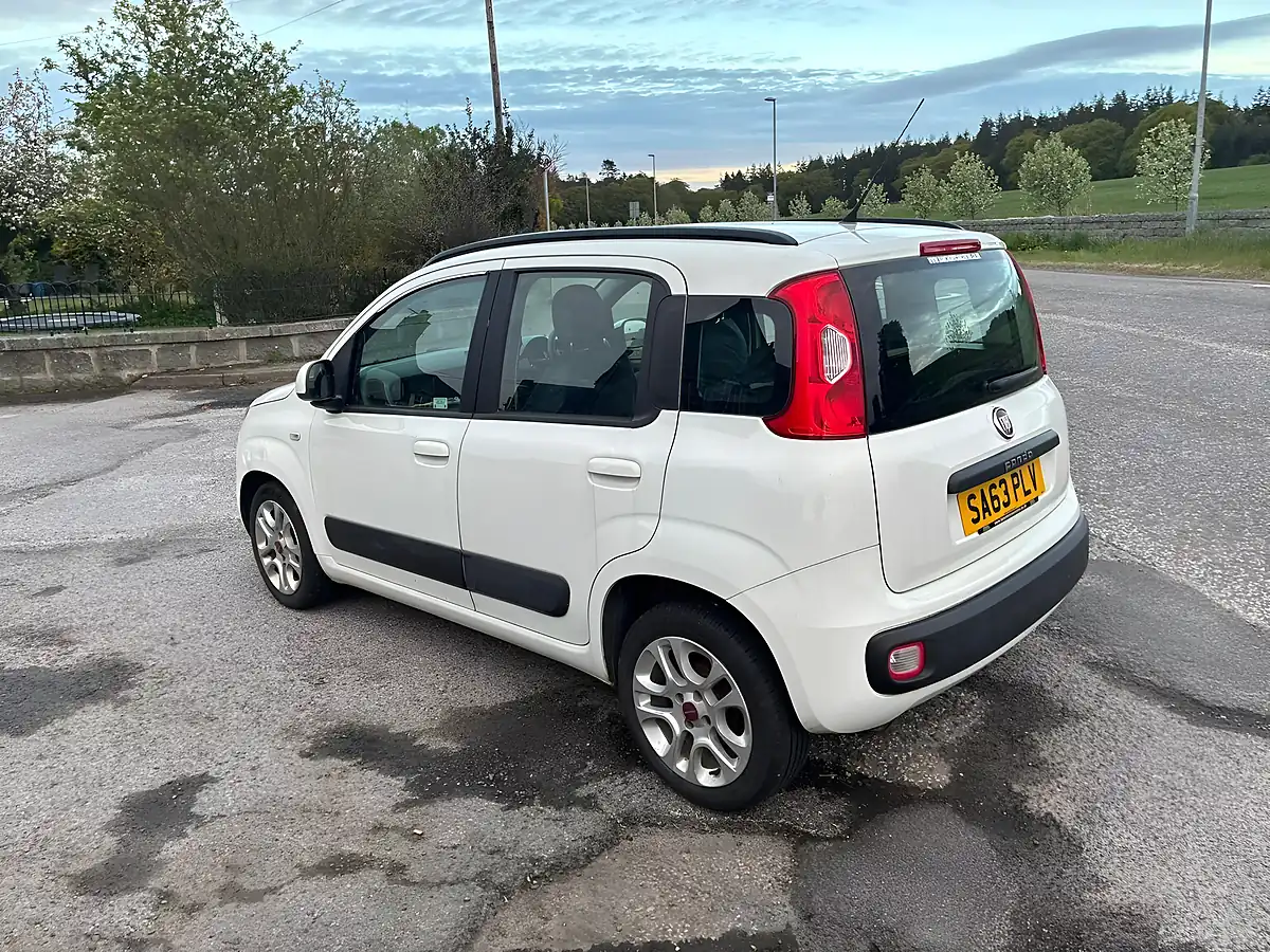 Used 2013 Fiat Panda Lounge White - Interior and Exterior details 2