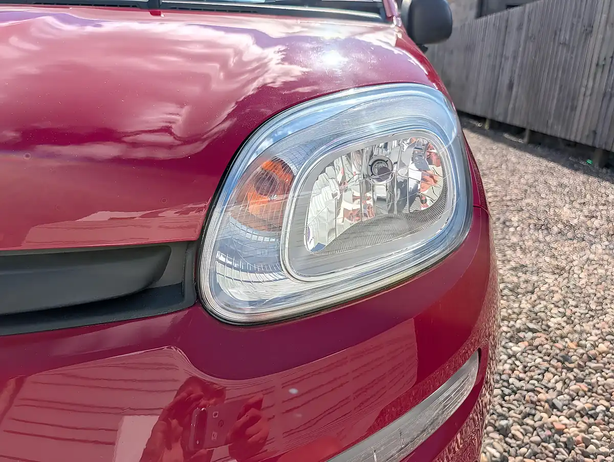 Used 2013 Fiat Panda Pop Red - Interior and Exterior details 19