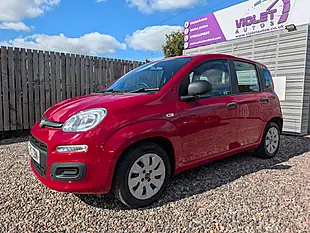 Used 2013 Fiat Panda Pop Red - Interior and Exterior details 3