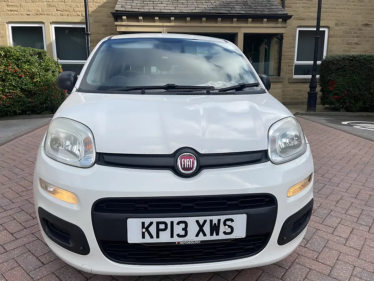 Used 2013 Fiat Panda Pop White - Interior and Exterior details 2