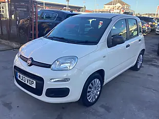 Used 2013 Fiat Panda Pop White - Interior and Exterior details 5