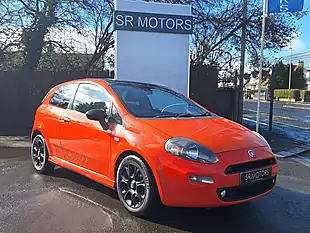 Used 2013 Fiat Punto Sporting Orange - Interior and Exterior details 5