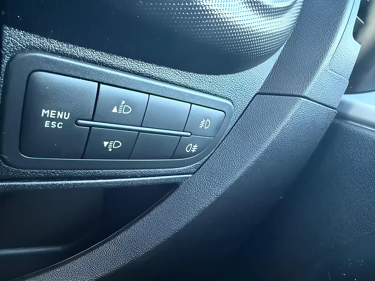 Used 2013 Fiat Qubo My Life Silver - Interior and Exterior details 20