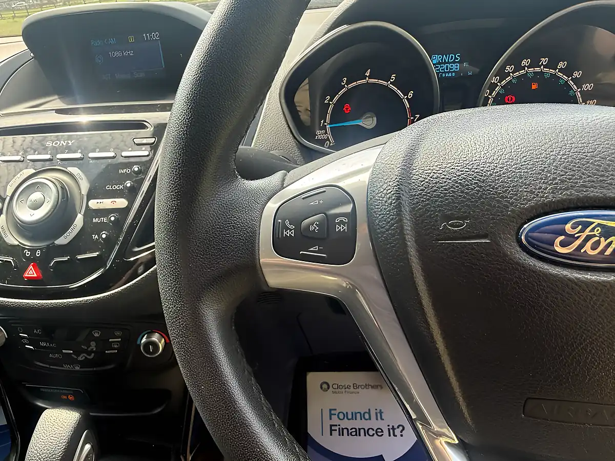 Used 2013 Ford B-Max Titanium Gold - Interior and Exterior details 15