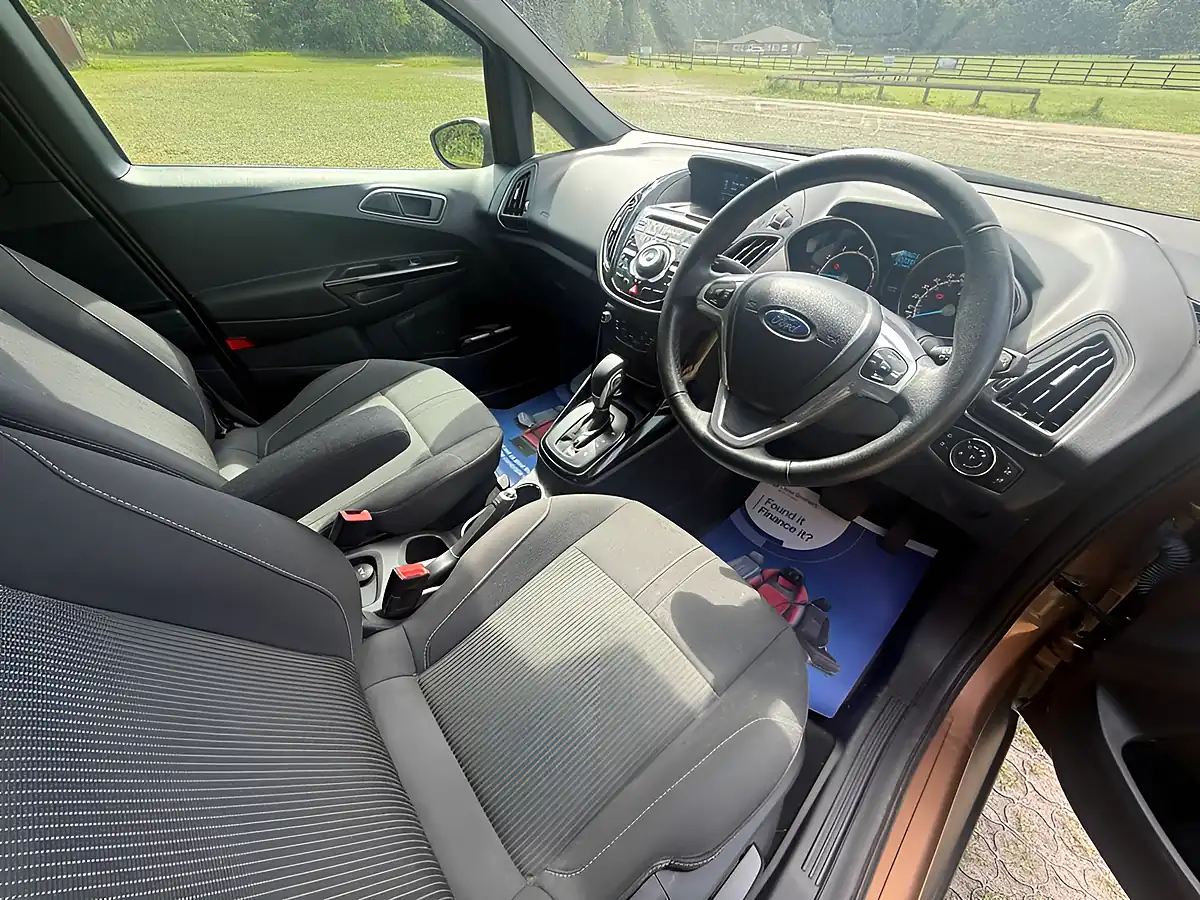 Used 2013 Ford B-Max Titanium Gold - Interior and Exterior details 7