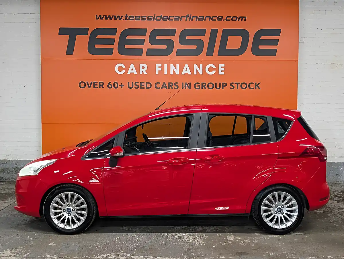 Used 2013 Ford B-Max Titanium Red - Interior and Exterior details 14