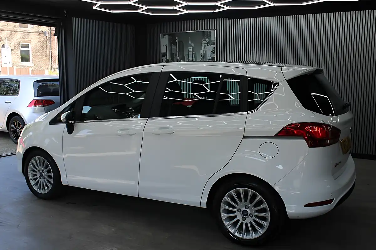 Used 2013 Ford B-Max Titanium White - Interior and Exterior details 11