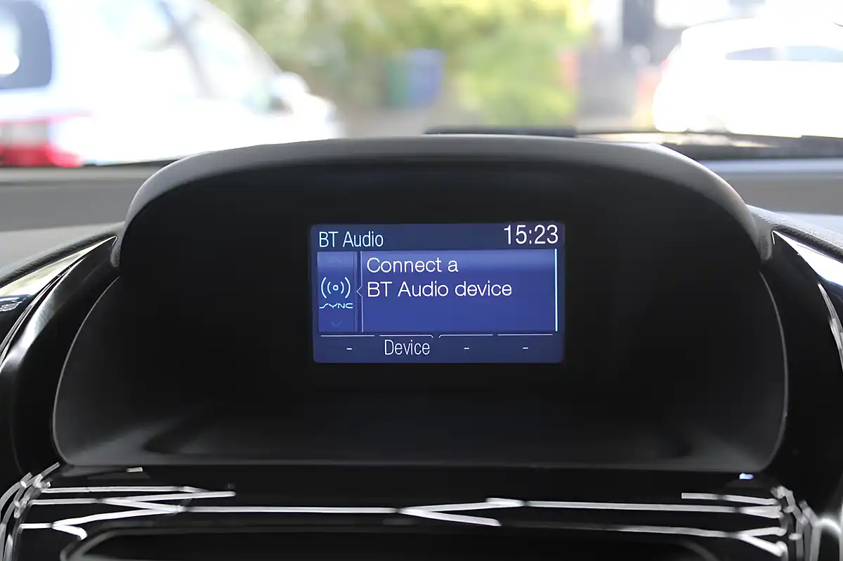 Used 2013 Ford B-Max Titanium White - Interior and Exterior details 16