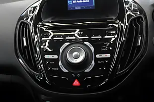 Used 2013 Ford B-Max Titanium White - Interior and Exterior details 17