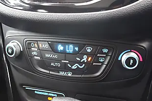 Used 2013 Ford B-Max Titanium White - Interior and Exterior details 18