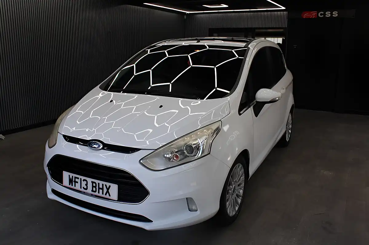 Used 2013 Ford B-Max Titanium White - Interior and Exterior details 2