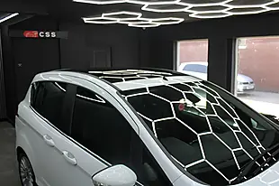Used 2013 Ford B-Max Titanium White - Interior and Exterior details 6