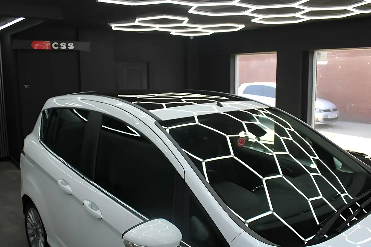 Used 2013 Ford B-Max Titanium White - Interior and Exterior details 6