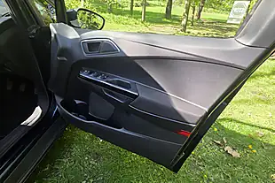 Used 2013 Ford B-Max Zetec Black - Interior and Exterior details 13