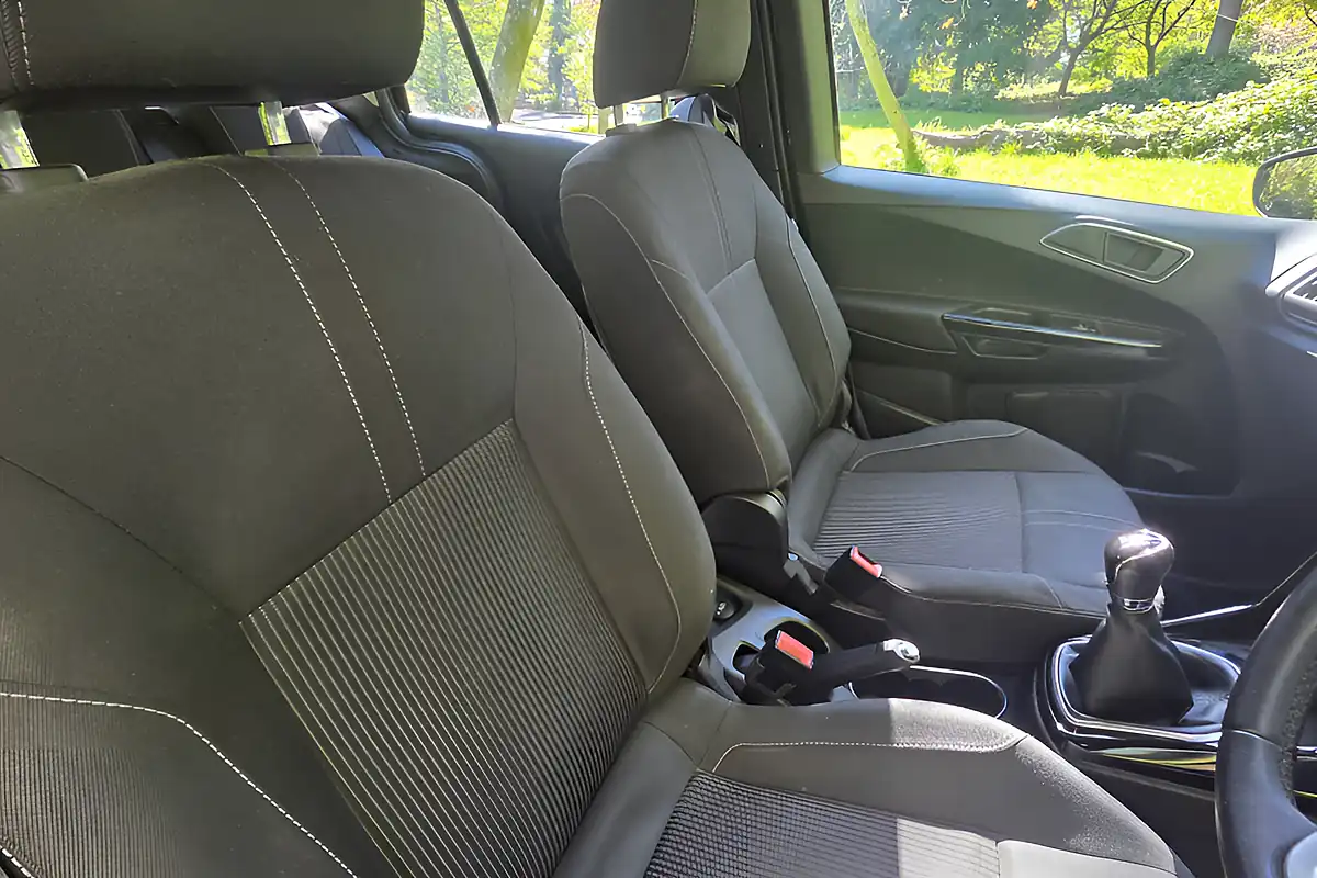 Used 2013 Ford B-Max Zetec Black - Interior and Exterior details 15