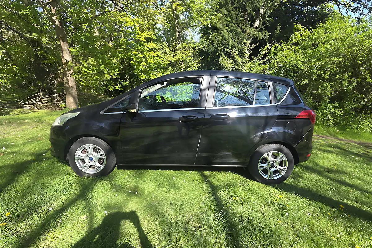 Used 2013 Ford B-Max Zetec Black - Interior and Exterior details 4