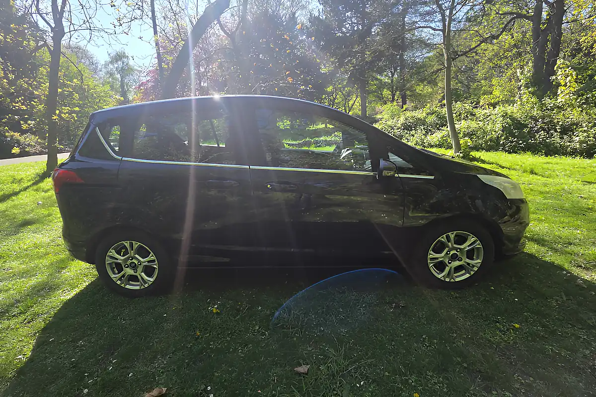 Used 2013 Ford B-Max Zetec Black - Interior and Exterior details 8