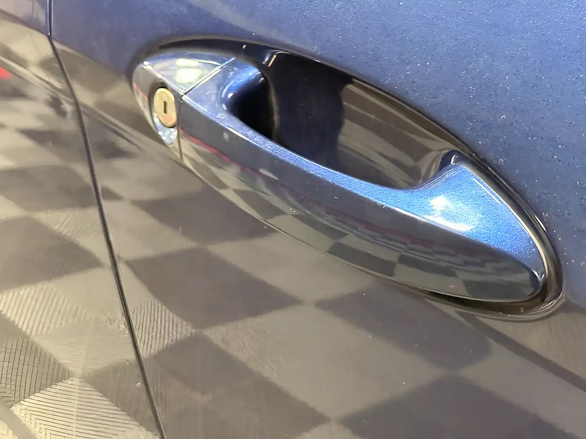 Used 2013 Ford B-Max Zetec Blue - Interior and Exterior details 19