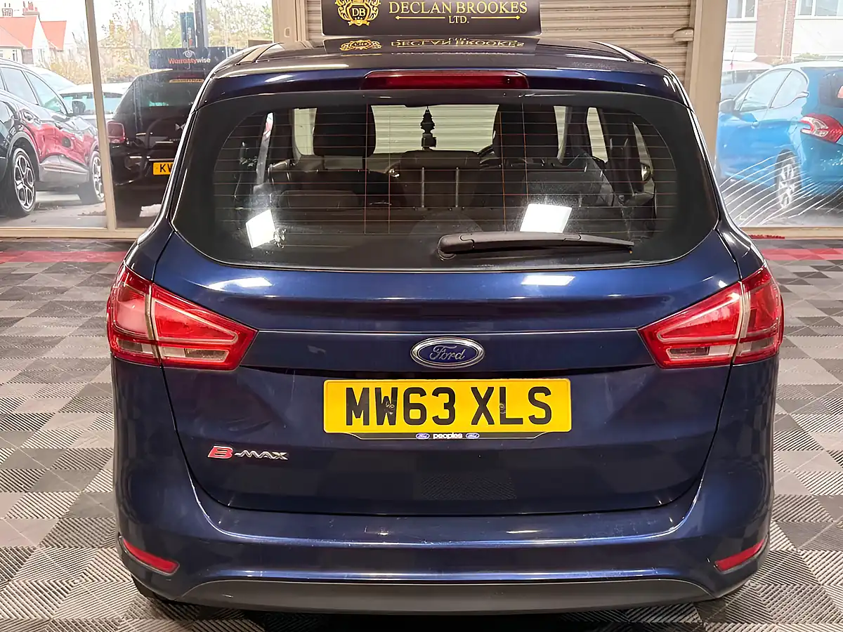 Used 2013 Ford B-Max Zetec Blue - Interior and Exterior details 9