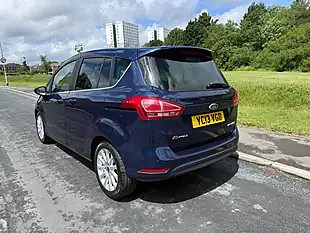 Used 2013 Ford B-Max Zetec Blue - Interior and Exterior details 3