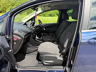 Used 2013 Ford B-Max Zetec Blue - Interior and Exterior details 6