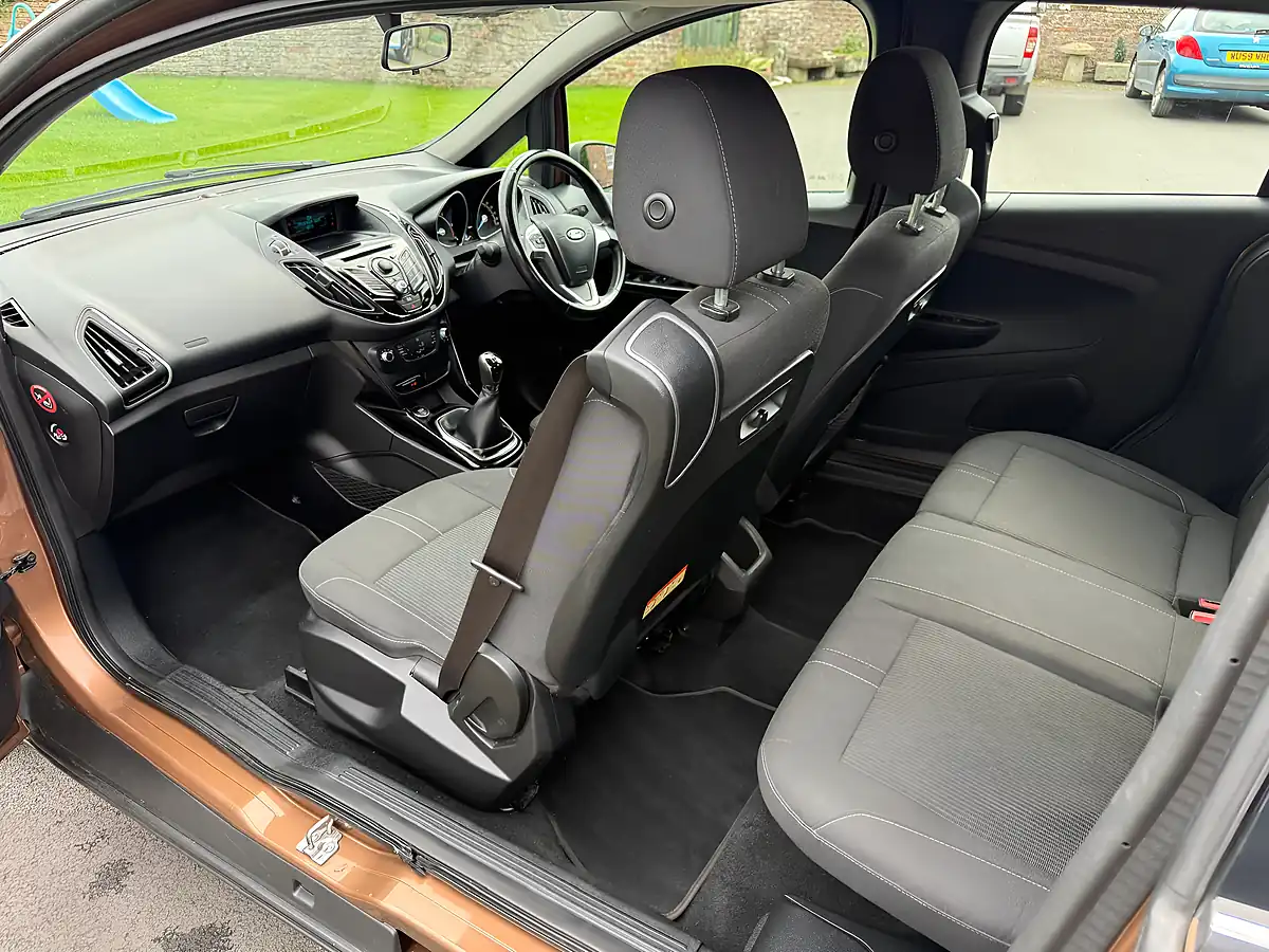 Used 2013 Ford B-Max Zetec Bronze - Interior and Exterior details 13