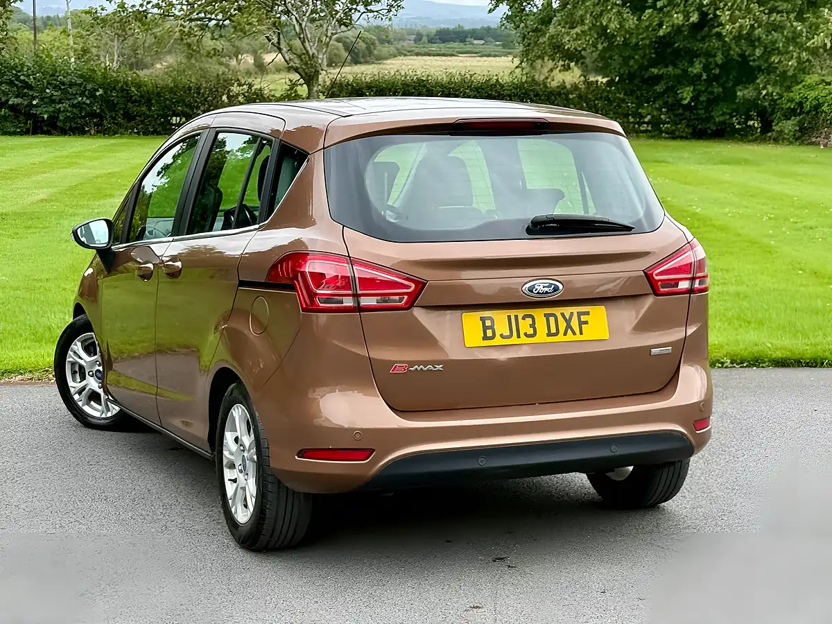 Used 2013 Ford B-Max Zetec Bronze - Interior and Exterior details 4