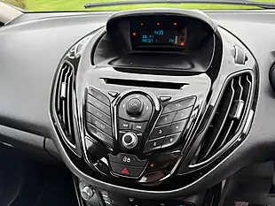 Used 2013 Ford B-Max Zetec Bronze - Interior and Exterior details 9