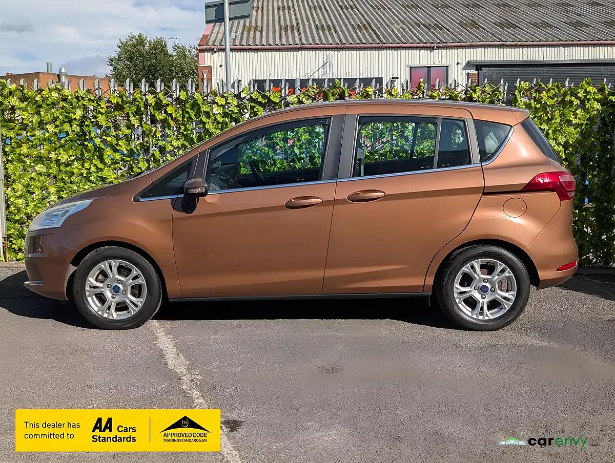 Used 2013 Ford B-Max Zetec Gold - Interior and Exterior details 9