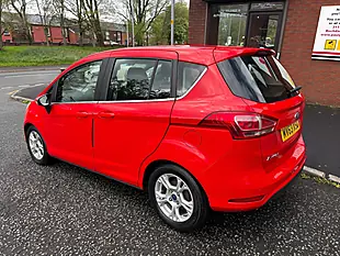 Used 2013 Ford B-Max Zetec Red - Interior and Exterior details 5