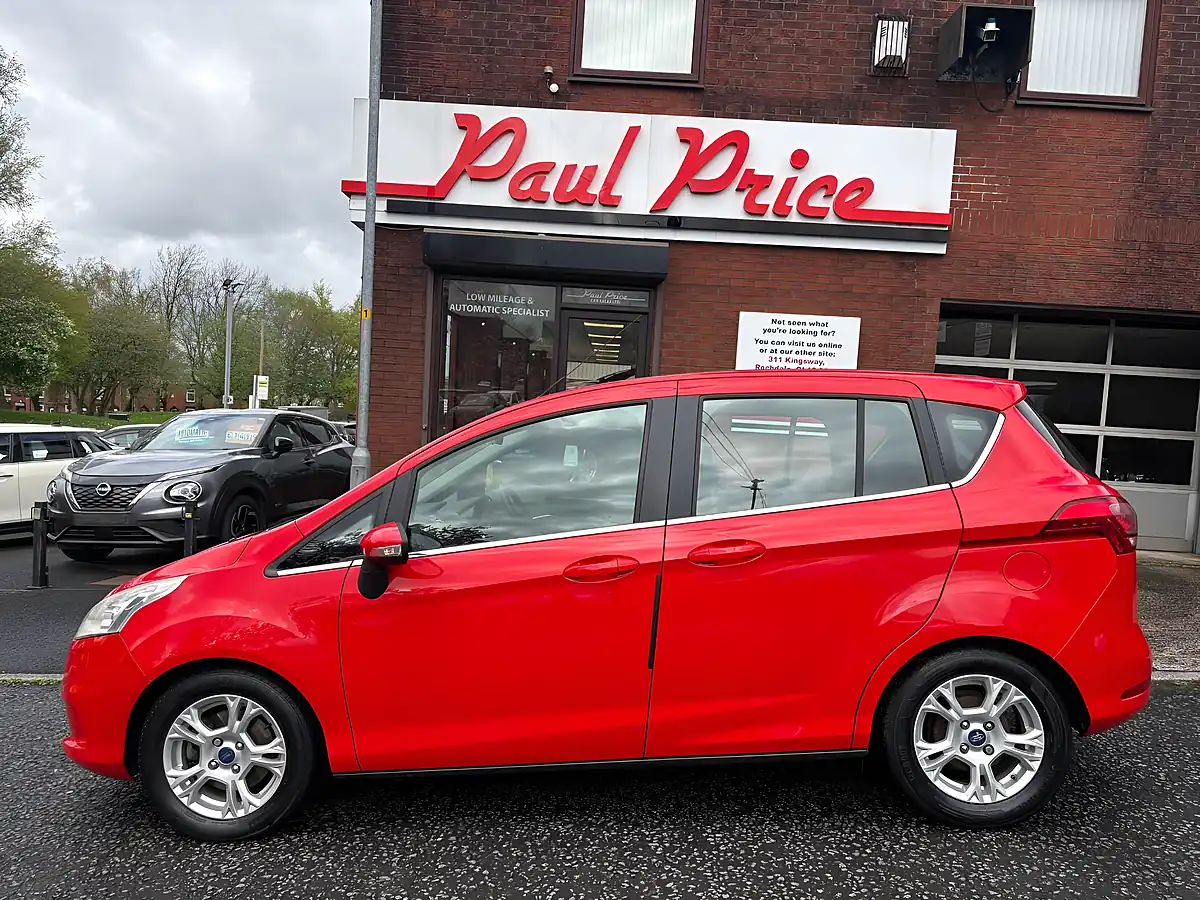 Used 2013 Ford B-Max Zetec Red - Interior and Exterior details 6