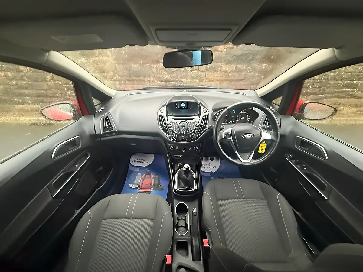 Used 2013 Ford B-Max Zetec Red - Interior and Exterior details 13