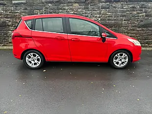 Used 2013 Ford B-Max Zetec Red - Interior and Exterior details 5