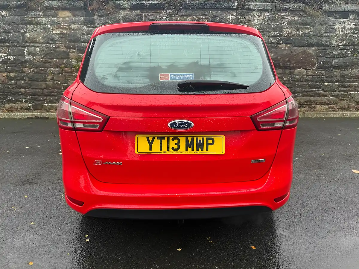Used 2013 Ford B-Max Zetec Red - Interior and Exterior details 8
