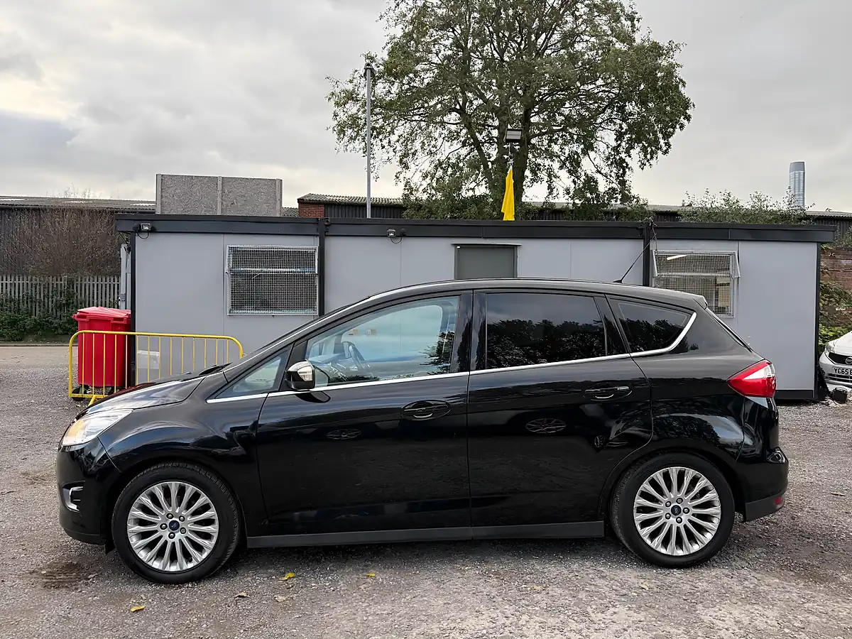 Used 2013 Ford C-Max Titanium Black - Interior and Exterior details 4
