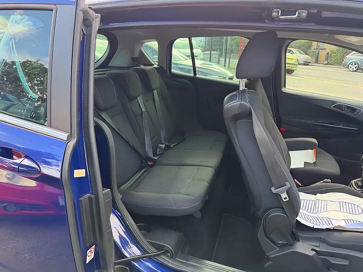 Used 2013 Ford C-Max Titanium Brown - Interior and Exterior details 11